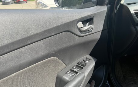 Hyundai Solaris II рестайлинг, 2019 год, 1 250 000 рублей, 20 фотография