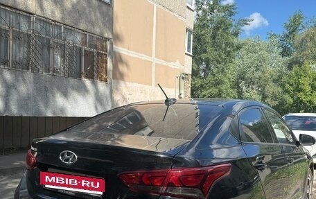 Hyundai Solaris II рестайлинг, 2019 год, 1 250 000 рублей, 6 фотография