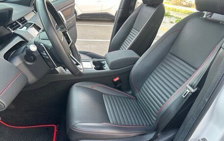 Land Rover Discovery Sport I рестайлинг, 2022 год, 4 749 000 рублей, 30 фотография