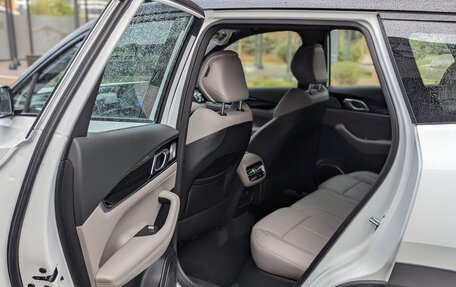 Geely Atlas, 2026 год, 2 850 000 рублей, 24 фотография