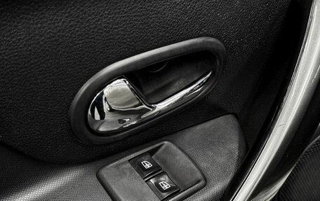 Renault Sandero II рестайлинг, 2017 год, 1 089 900 рублей, 12 фотография