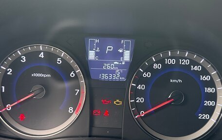 Hyundai Solaris II рестайлинг, 2014 год, 1 050 000 рублей, 8 фотография