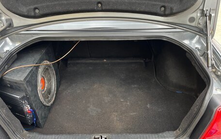 Hyundai Sonata IV рестайлинг, 2004 год, 325 000 рублей, 13 фотография