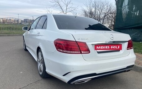 Mercedes-Benz E-Класс, 2013 год, 1 870 000 рублей, 4 фотография