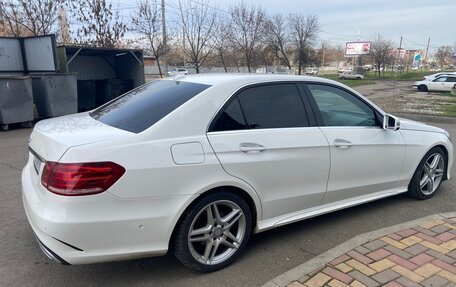 Mercedes-Benz E-Класс, 2013 год, 1 870 000 рублей, 6 фотография