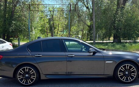 BMW 5 серия, 2014 год, 2 000 000 рублей, 3 фотография