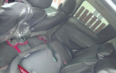 Chevrolet Spark III, 2011 год, 550 000 рублей, 3 фотография