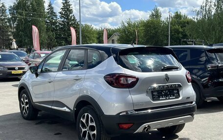 Renault Kaptur I рестайлинг, 2017 год, 1 600 000 рублей, 5 фотография