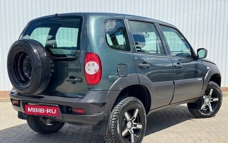 Chevrolet Niva I рестайлинг, 2018 год, 775 000 рублей, 10 фотография