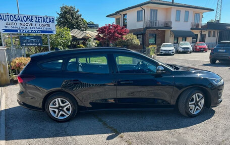 Ford Focus IV, 2022 год, 1 839 701 рублей, 3 фотография