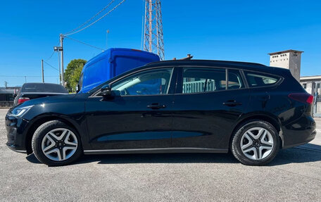 Ford Focus IV, 2022 год, 1 839 701 рублей, 4 фотография