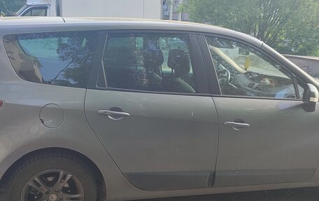 Renault Scenic III, 2009 год, 600 000 рублей, 3 фотография