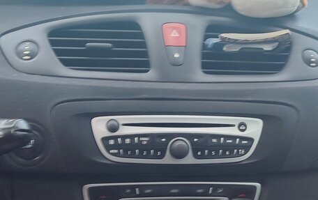Renault Scenic III, 2009 год, 600 000 рублей, 4 фотография