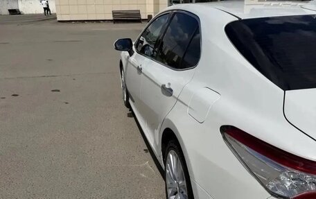 Toyota Camry, 2019 год, 3 090 000 рублей, 6 фотография