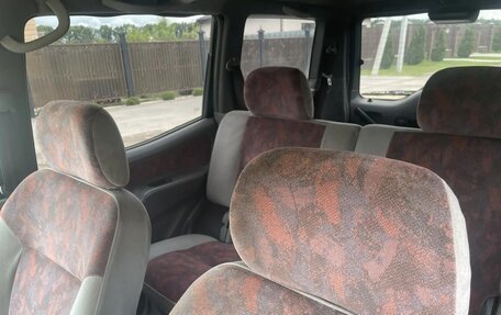 Nissan Terrano II рестайлинг, 1998 год, 300 000 рублей, 6 фотография