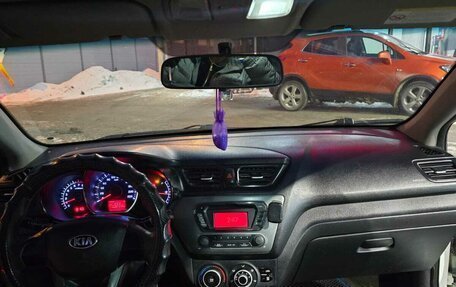 KIA Rio III рестайлинг, 2013 год, 449 999 рублей, 13 фотография