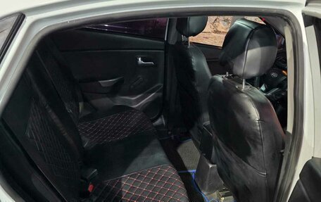 KIA Rio III рестайлинг, 2013 год, 449 999 рублей, 7 фотография