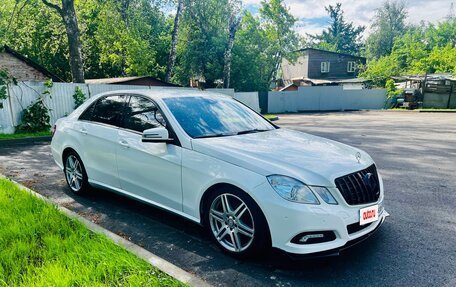 Mercedes-Benz E-Класс, 2010 год, 1 180 000 рублей, 2 фотография