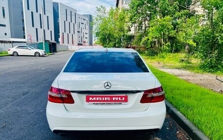 Mercedes-Benz E-Класс, 2010 год, 1 180 000 рублей, 4 фотография