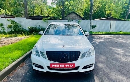 Mercedes-Benz E-Класс, 2010 год, 1 180 000 рублей, 9 фотография