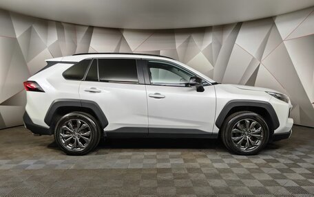Toyota RAV4, 2023 год, 3 760 000 рублей, 6 фотография