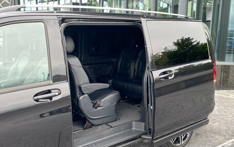 Mercedes-Benz V-Класс, 2021 год, 6 499 000 рублей, 7 фотография