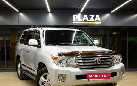 Toyota Land Cruiser 200, 2012 год, 4 169 000 рублей, 2 фотография