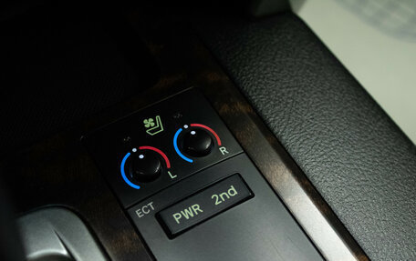 Toyota Land Cruiser 200, 2012 год, 4 169 000 рублей, 26 фотография