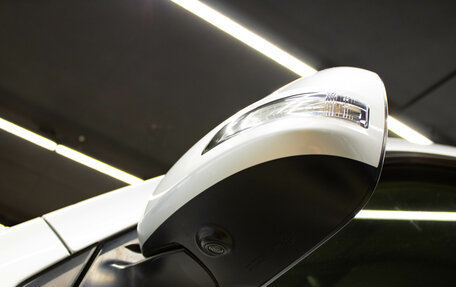 Toyota Land Cruiser 200, 2012 год, 4 169 000 рублей, 33 фотография