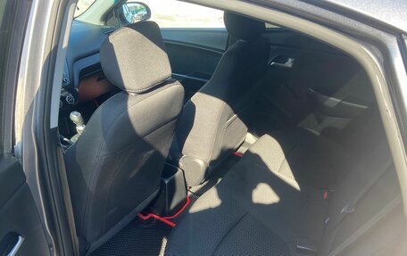 KIA Rio III рестайлинг, 2015 год, 990 000 рублей, 27 фотография