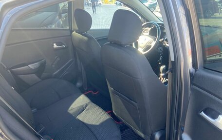 KIA Rio III рестайлинг, 2015 год, 990 000 рублей, 25 фотография