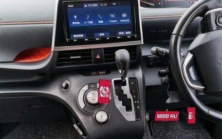 Toyota Sienta II, 2022 год, 1 280 000 рублей, 4 фотография