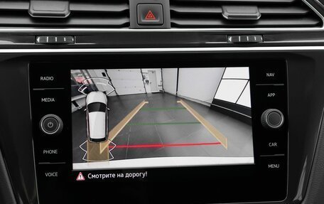 Volkswagen Tiguan II, 2021 год, 3 049 000 рублей, 14 фотография
