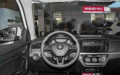 Skoda Kamiq I, 2025 год, 2 590 000 рублей, 6 фотография