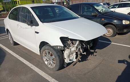 Volkswagen Polo VI (EU Market), 2019 год, 370 000 рублей, 2 фотография