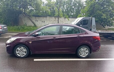 Hyundai Solaris II рестайлинг, 2013 год, 595 000 рублей, 3 фотография
