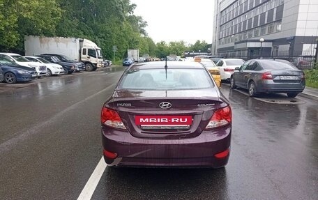 Hyundai Solaris II рестайлинг, 2013 год, 595 000 рублей, 4 фотография