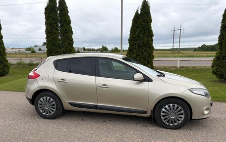 Renault Megane III, 2011 год, 435 000 рублей, 4 фотография