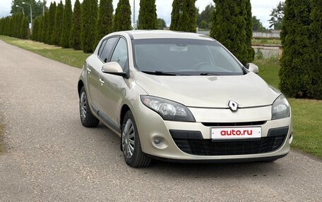 Renault Megane III, 2011 год, 435 000 рублей, 2 фотография