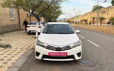Toyota Corolla, 2013 год, 980 000 рублей, 3 фотография