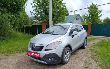 Opel Mokka I, 2014 год, 999 999 рублей, 2 фотография