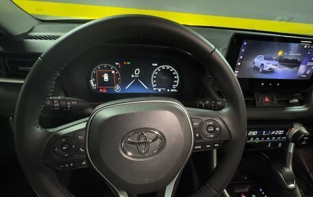 Toyota RAV4, 2025 год, 4 400 000 рублей, 12 фотография