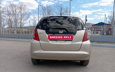 Honda Fit III, 2009 год, 715 000 рублей, 3 фотография