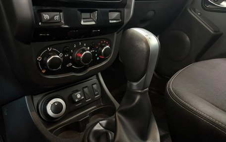 Renault Duster I рестайлинг, 2018 год, 1 349 000 рублей, 19 фотография