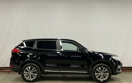 Geely Atlas I, 2022 год, 1 999 000 рублей, 4 фотография