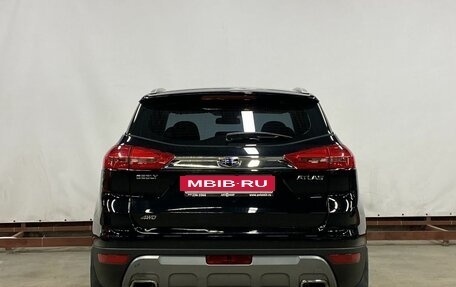 Geely Atlas I, 2022 год, 1 999 000 рублей, 6 фотография