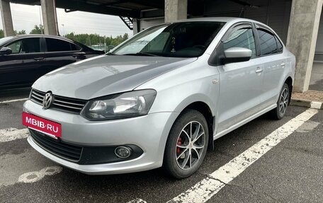 Volkswagen Polo VI (EU Market), 2012 год, 639 000 рублей, 2 фотография