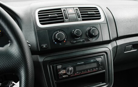 Skoda Fabia II, 2009 год, 450 000 рублей, 15 фотография