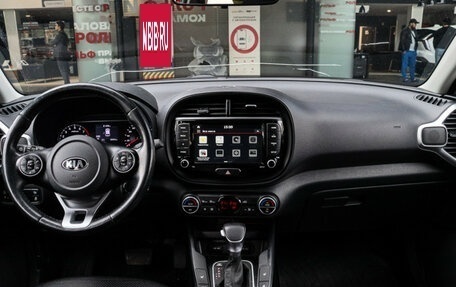 KIA Soul III, 2021 год, 1 810 000 рублей, 10 фотография
