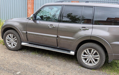 Mitsubishi Pajero IV, 2011 год, 2 990 000 рублей, 1 фотография